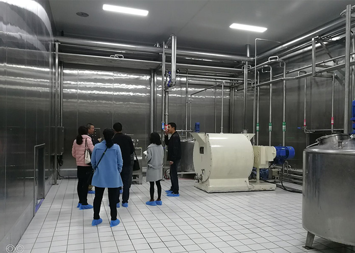 成都市新美食品有限公司裝修完成，生產(chǎn)許可審核通過